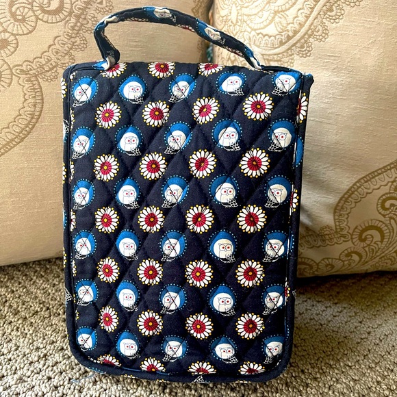 Vera Bradley Lunch Sack in Night Owl RETIRED - Picture 6 of 7